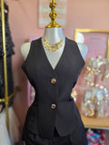 Lila vest